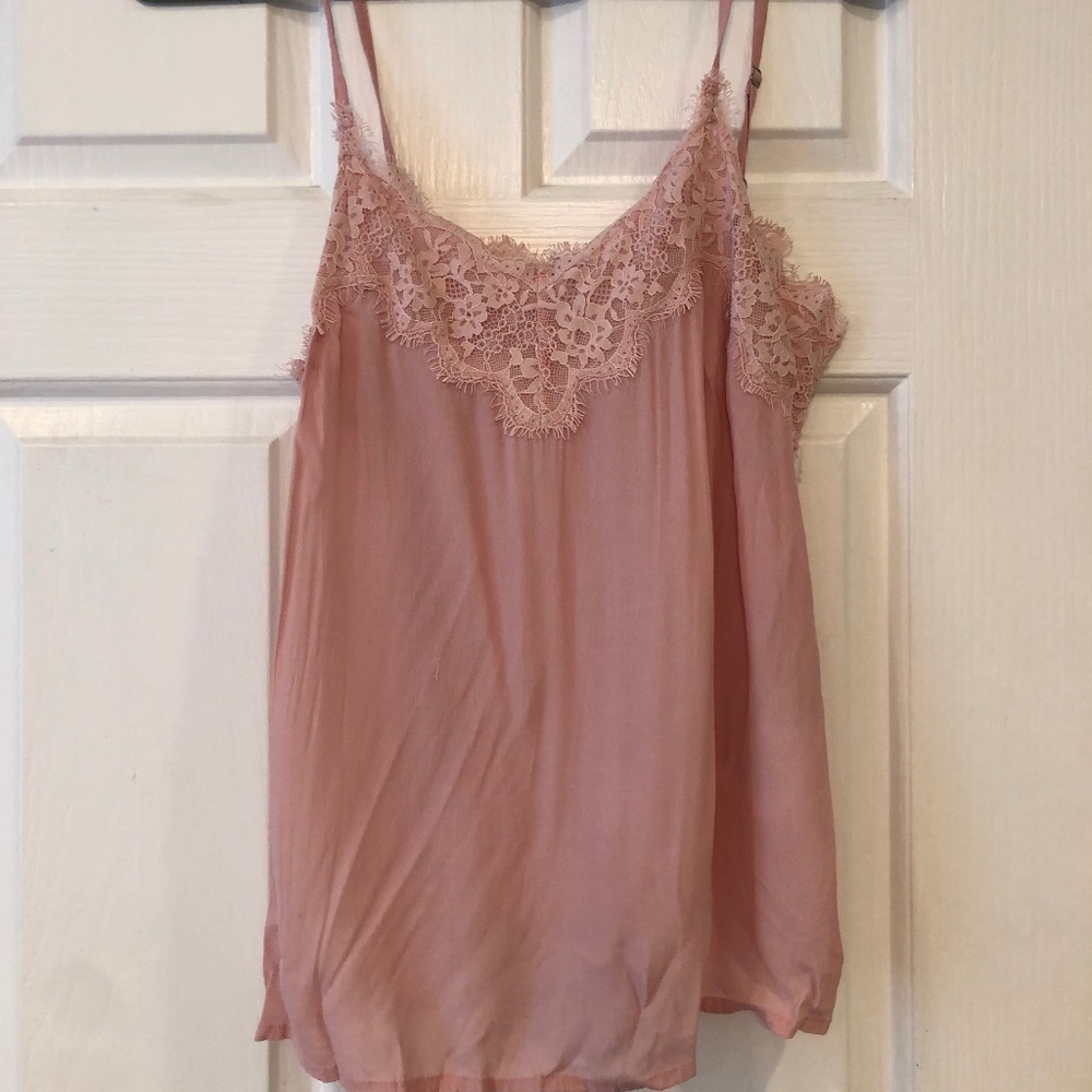 Light pink lace tank